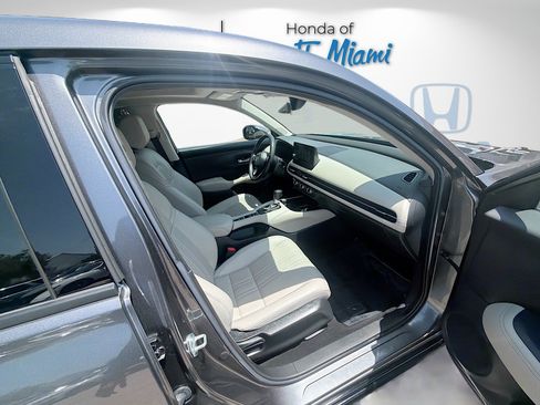 Used 2024 Honda HR-V EX-L image 30