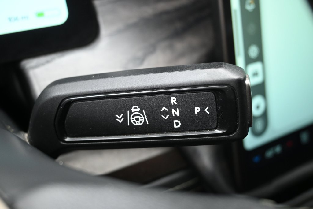 Used 2022 Rivian R1T Adventure AWD/4WD image 15