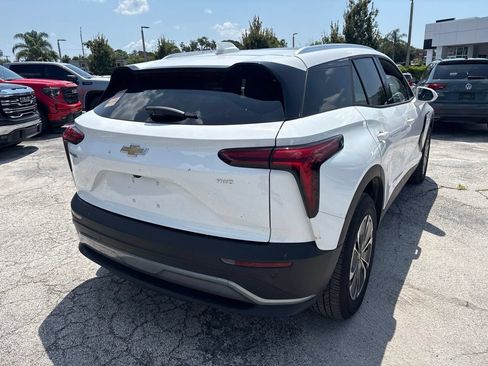 Used 2025 Chevrolet Blazer EV LT AWD/4WD image 3