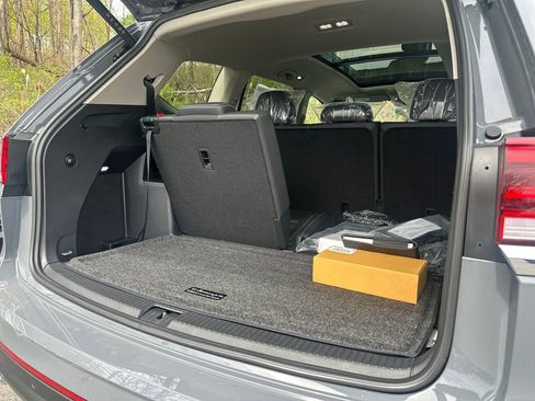New 2026 Volkswagen Atlas SE AWD/4WD image 14