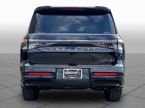 Used 2026 INFINITI QX80 4WD w/ Sport Exterior Package image 5