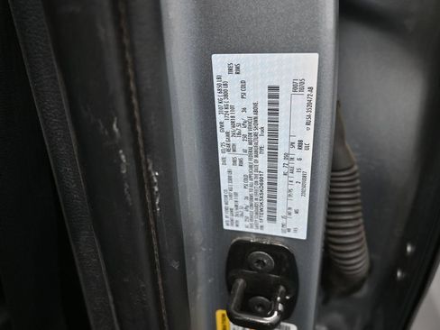 Certified 2025 Ford F150 XLT w/ Equipment Group 301A Standard RWD image 20