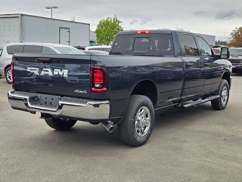 New 2026 RAM 3500 Tradesman AWD/4WD image 7