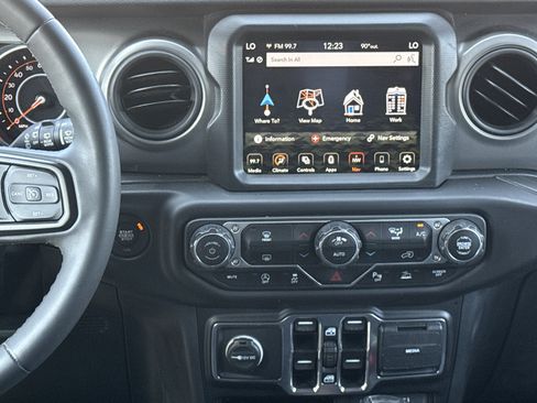 Used 2023 Jeep Wrangler Unlimited Sport w/ Sun And Sound Package AWD/4WD image 29