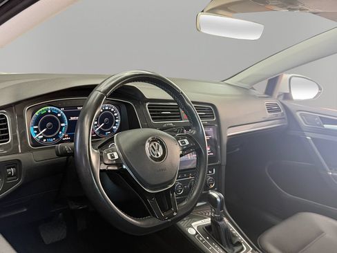 Used 2019 Volkswagen e-Golf SEL Premium FWD image 15