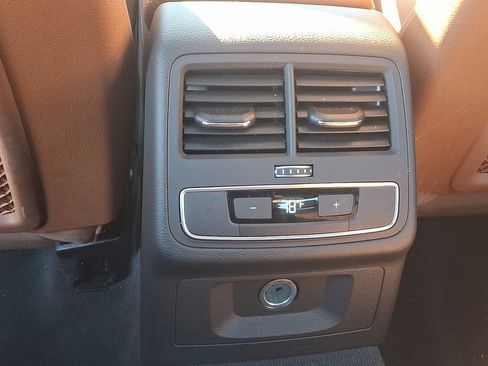 Certified 2022 Audi A4 2.0T Premium w/ 18" Wheel Package image 11