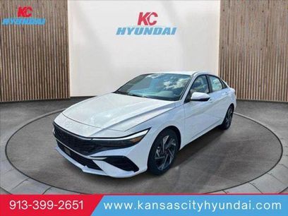 New 2025 Hyundai Elantra Limited