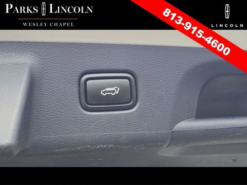 Used 2022 Hyundai Palisade Limited FWD image 9
