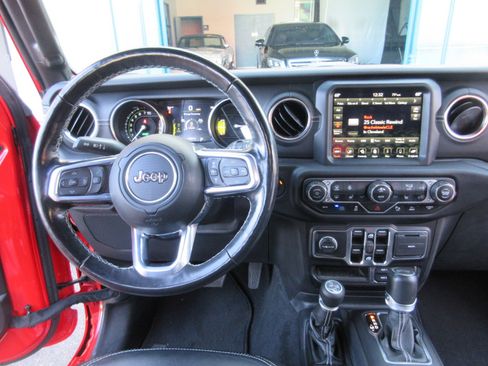 Used 2021 Jeep Wrangler Unlimited Sahara w/ Cold Weather Group image 42