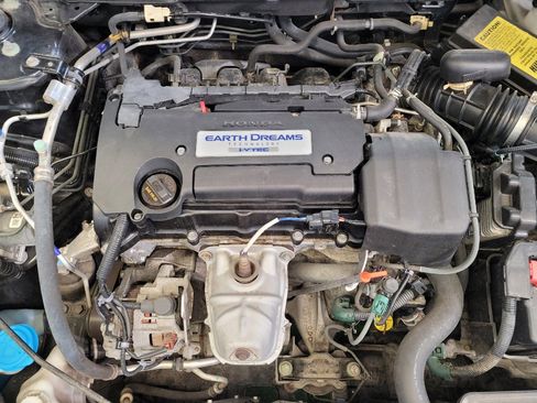 Used 2015 Honda Accord LX image 30