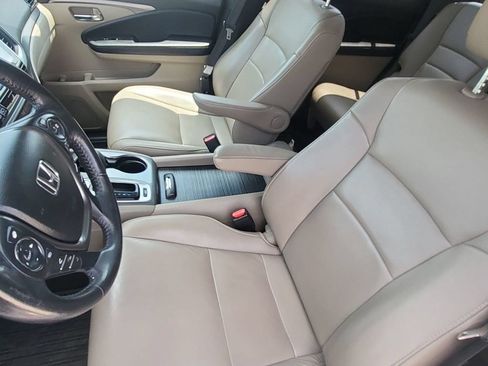 Used 2017 Honda Pilot EX-L image 25
