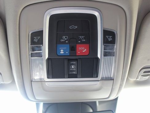 Used 2022 RAM 1500 Laramie image 33