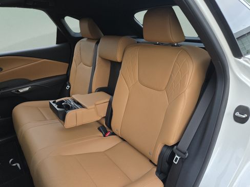 Used 2025 Lexus RX 350 Premium Plus w/ Accessory Package (Z1) FWD image 20