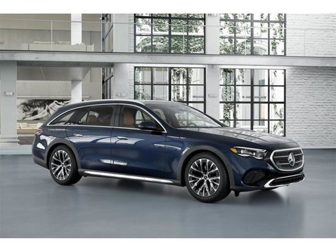 New 2026 Mercedes-Benz E 450 4MATIC All-Terrain Wagon image 12