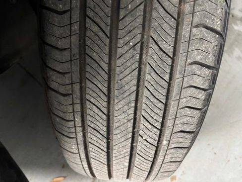 Used 2024 Toyota RAV4 XLE image 30