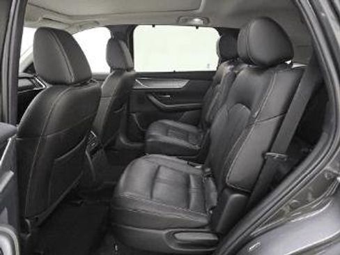 Used 2024 MAZDA CX-90 Plug-In Hybrid w/ Premium Pkg AWD/4WD image 19