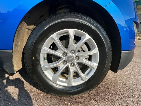 Used 2019 Chevrolet Equinox LT AWD/4WD image 40