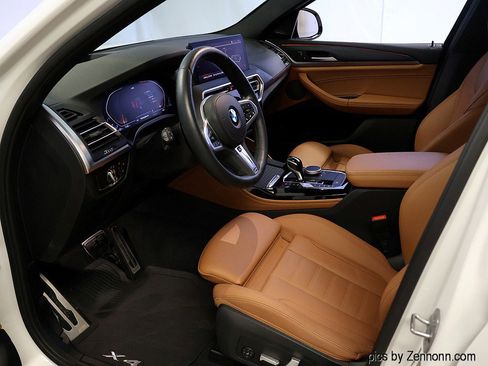Certified 2023 BMW X4 xDrive30i w/ M Sport Package image 11