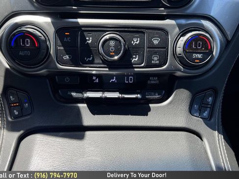 Used 2017 Chevrolet Tahoe Premier AWD/4WD image 28