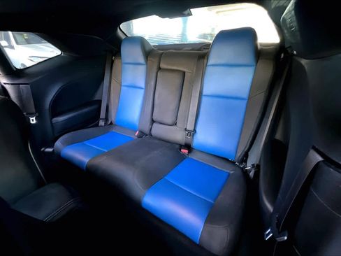 Used 2020 Dodge Challenger R/T w/ Blacktop Package image 19