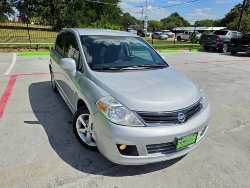 Used 2012 Nissan Versa Hatchback w/ SL Navigation Pkg FWD image 56