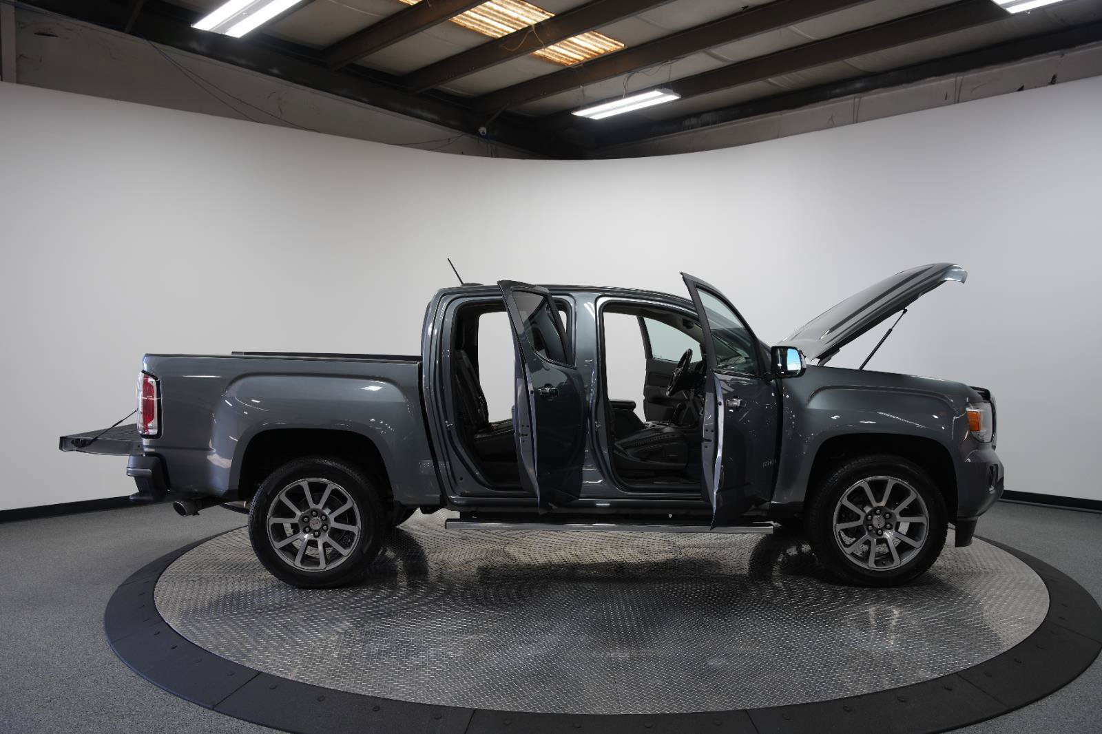 Used 2019 GMC Canyon Denali AWD/4WD image 10