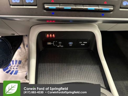 Used 2025 Hyundai Kona SEL image 29