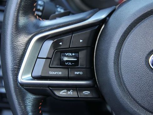 Used 2018 Subaru Crosstrek 2.0i Premium image 19