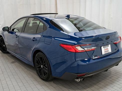 Used 2025 Toyota Camry SE w/ Multimedia Upgrade Package image 3