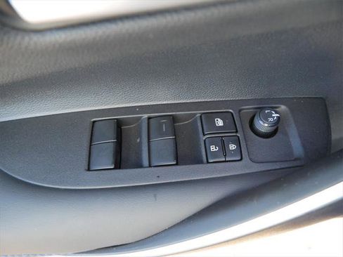 Certified 2022 Toyota Corolla SE image 17