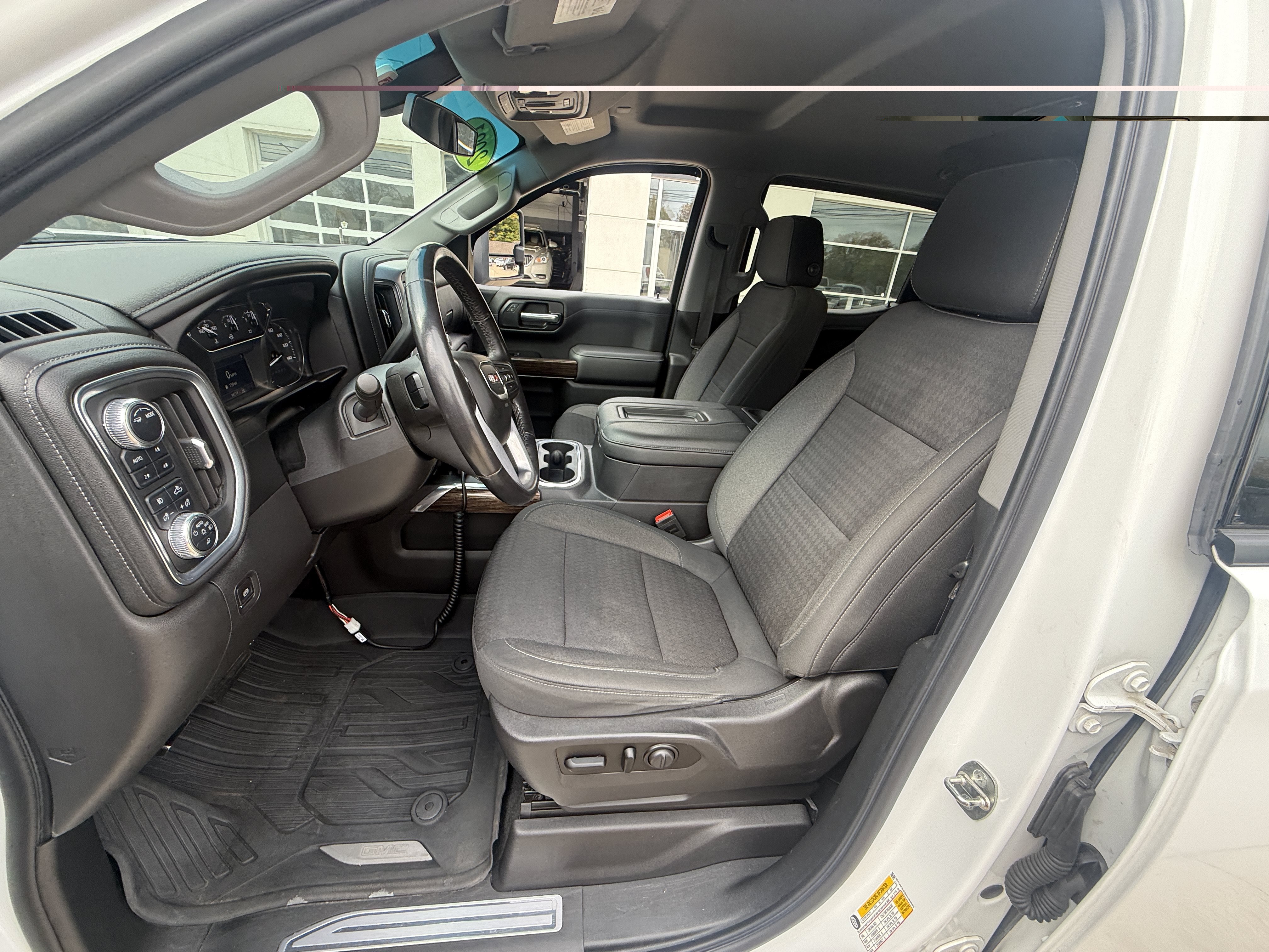 Used 2021 GMC Sierra 1500 Elevation w/ Preferred Package AWD/4WD image 14