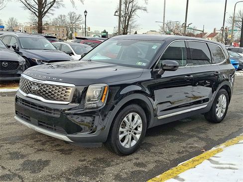 Certified 2021 Kia Telluride LX image 3