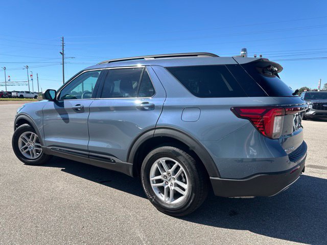 Used 2026 Ford Explorer Active w/ Active Comfort Package RWD image 27