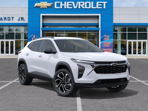 New 2026 Chevrolet Trax RS w/ Driver Confidence Package image 9