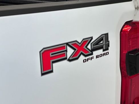 New 2026 Ford F350 Platinum image 21