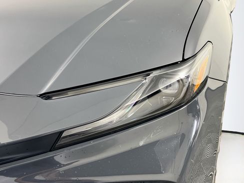 Used 2025 Toyota Camry LE FWD image 11
