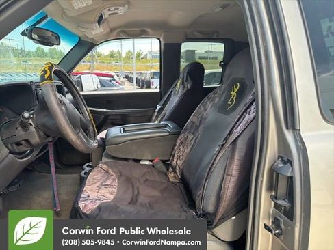 Used 2003 Chevrolet Silverado 1500 LS w/ Off-Road Package AWD/4WD image 9