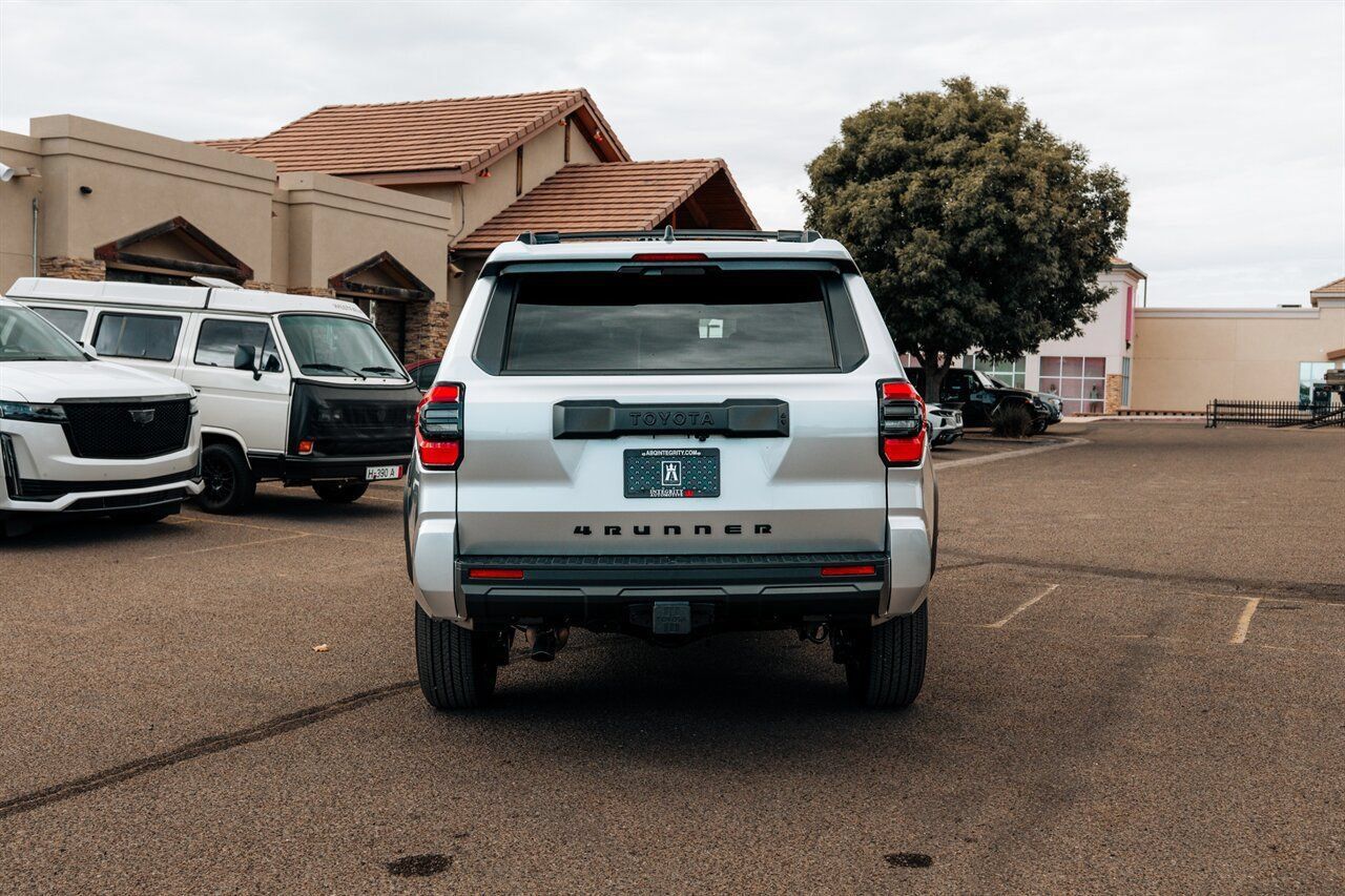 Used 2026 Toyota 4Runner SR5 AWD/4WD image 6