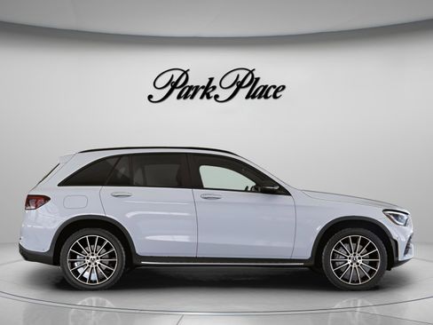 Used 2022 Mercedes-Benz GLC 300 image 26