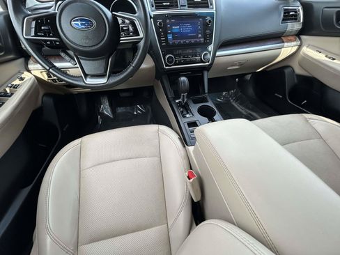 Used 2019 Subaru Outback 2.5i Limited w/ Popular Package #2 AWD/4WD image 17