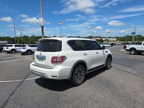 Used 2018 Nissan Armada SL w/ Premium Package RWD image 3