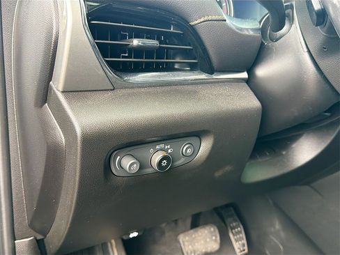 Used 2020 Chevrolet Traverse RS w/ LPO, Floor Liner Package image 10