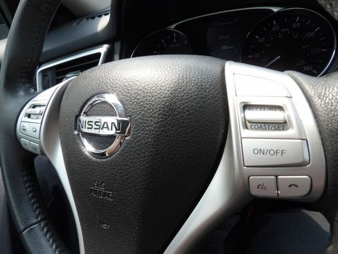 Used 2016 Nissan Rogue SL w/ SL Premium Package AWD/4WD image 17