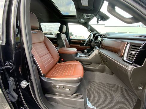 Used 2023 GMC Sierra 1500 Denali Ultimate image 27