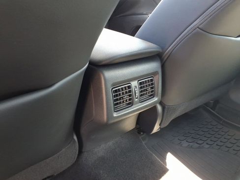 Used 2020 Toyota Camry SE w/ Audio Package image 7