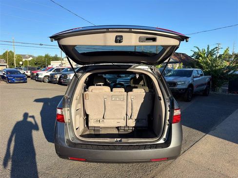 Used 2012 Honda Odyssey LX image 4