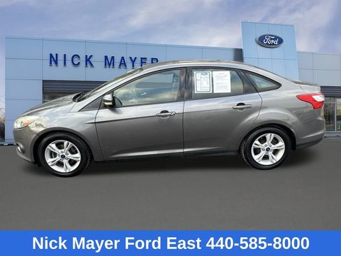 Used 2014 Ford Focus SE image 4