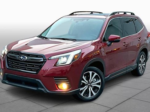 Used 2022 Subaru Forester Limited image 1