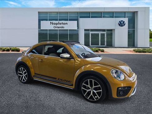Used 2017 Volkswagen Beetle 1.8T Dune FWD image 3