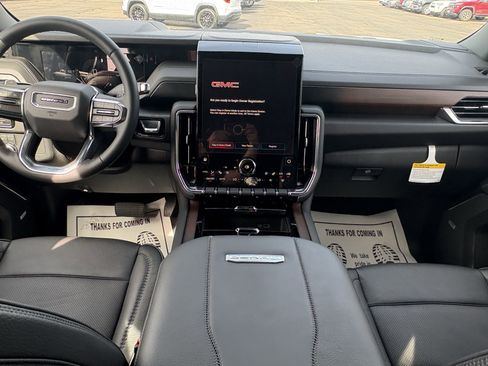 New 2026 GMC Yukon Denali w/ Sun & Power Step Package AWD/4WD image 14
